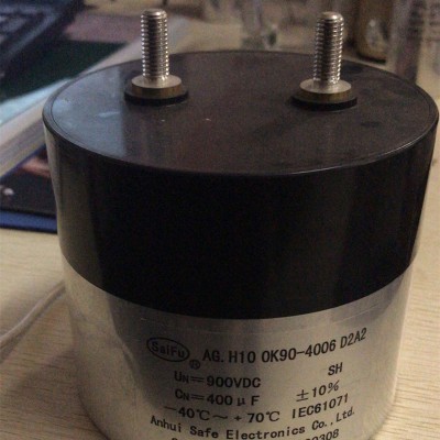 光伏设备900VDC 400UF直流滤波电容器