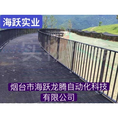 斯维致铝格板打造优美山地步道景观