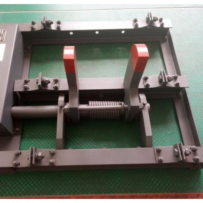 矿用不倒翁阻车器图片 气动卧闸作用